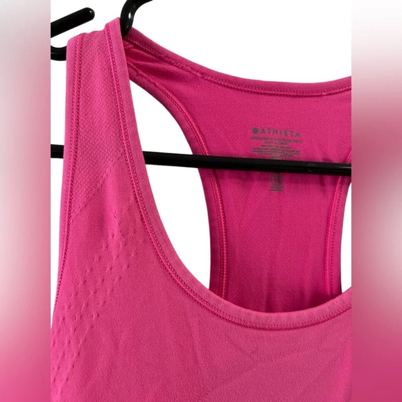 Athleta hot pink tank top - Picture 3 of 4